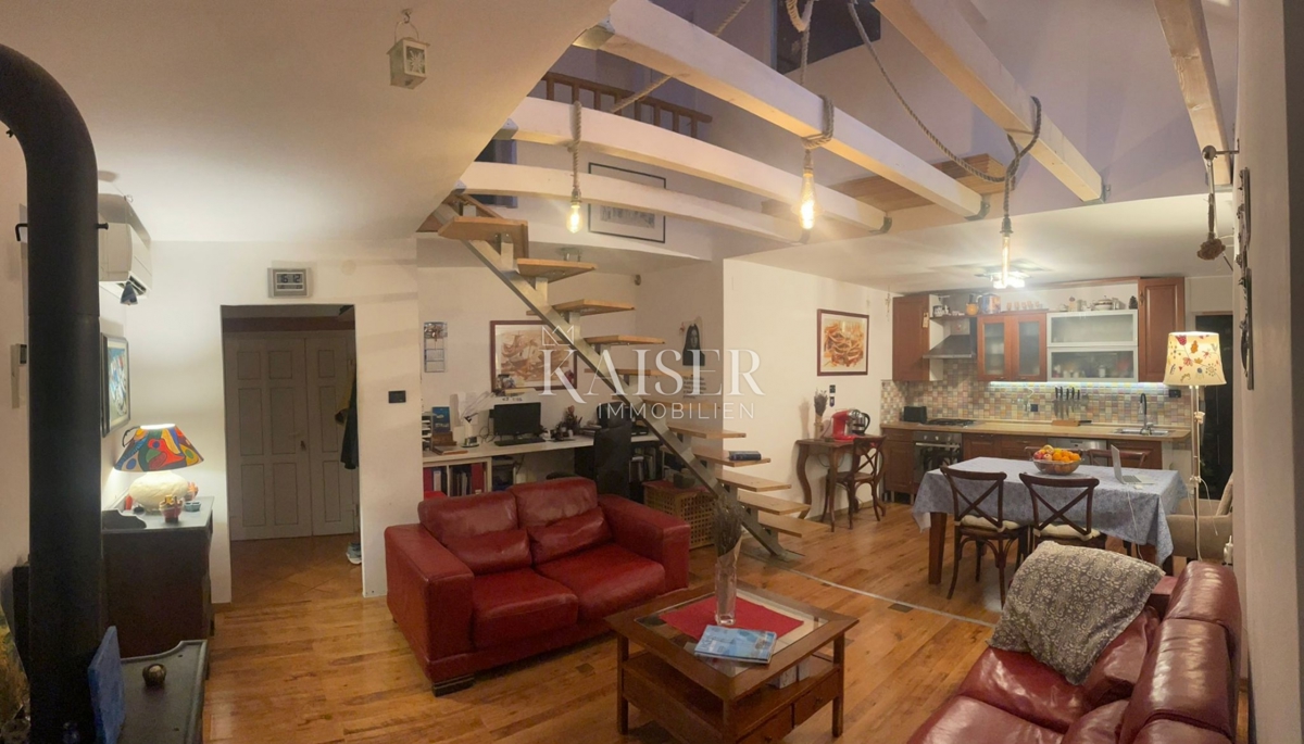 Casa In vendita - PRIMORSKO-GORANSKA CRES
