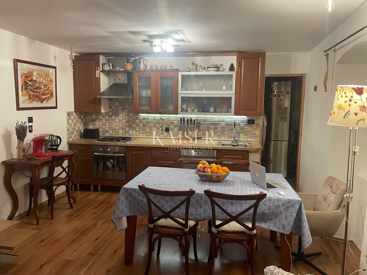 Casa In vendita - PRIMORSKO-GORANSKA CRES