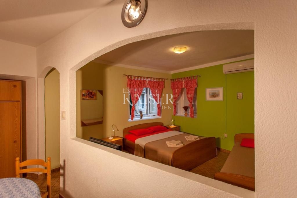 Casa In vendita - PRIMORSKO-GORANSKA CRES