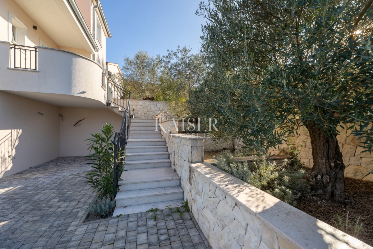Casa In vendita - PRIMORSKO-GORANSKA KRK