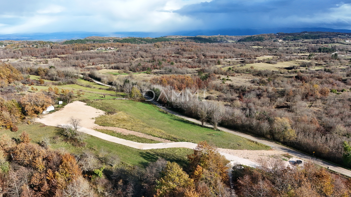 Zemljište Na prodaju - ISTARSKA PAZIN