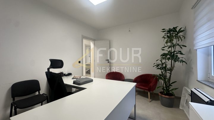 Business premises For rent - Primorsko-goranska Rijeka - foto 2/11