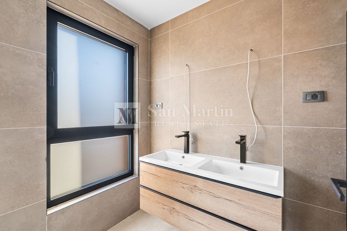 Appartamento In vendita - ISTARSKA POREČ