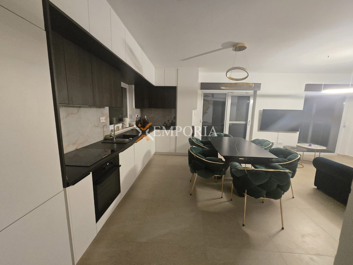 House For sale - ZADARSKA PRIVLAKA