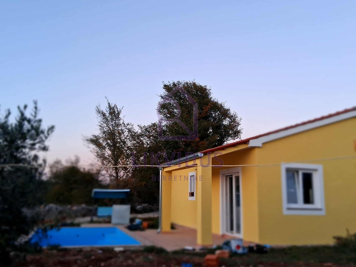 Kuća Na prodaju - ISTARSKA SVETVINČENAT