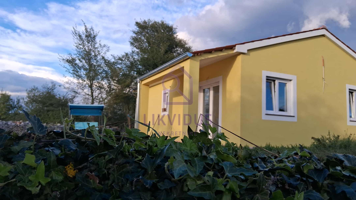 Kuća Na prodaju - ISTARSKA SVETVINČENAT
