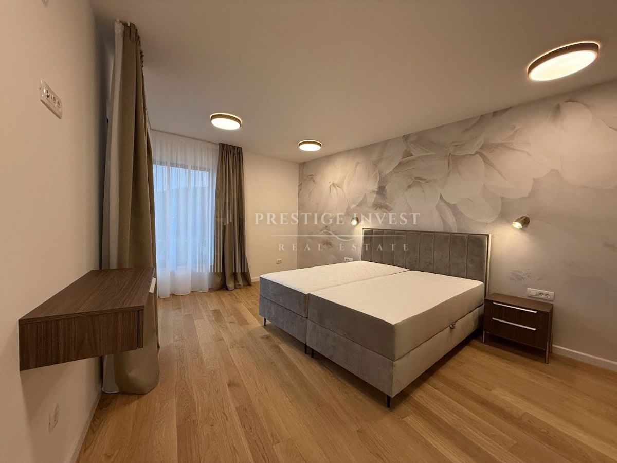 Haus Zu verkaufen - ŠIBENSKO-KNINSKA ROGOZNICA