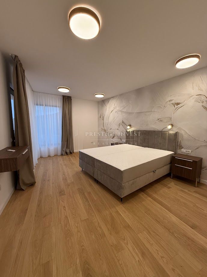Haus Zu verkaufen - ŠIBENSKO-KNINSKA ROGOZNICA