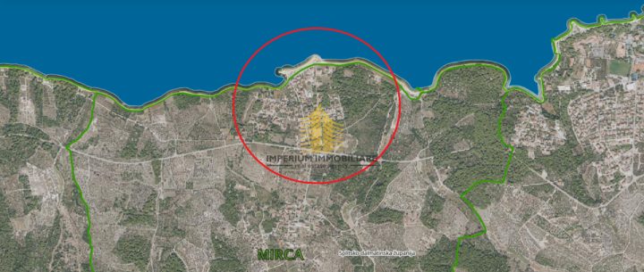 Pozemek na prodej 410 m² – Supetar