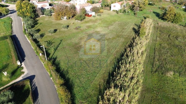 Grundstück zu verkaufen 974 m² – Poreč