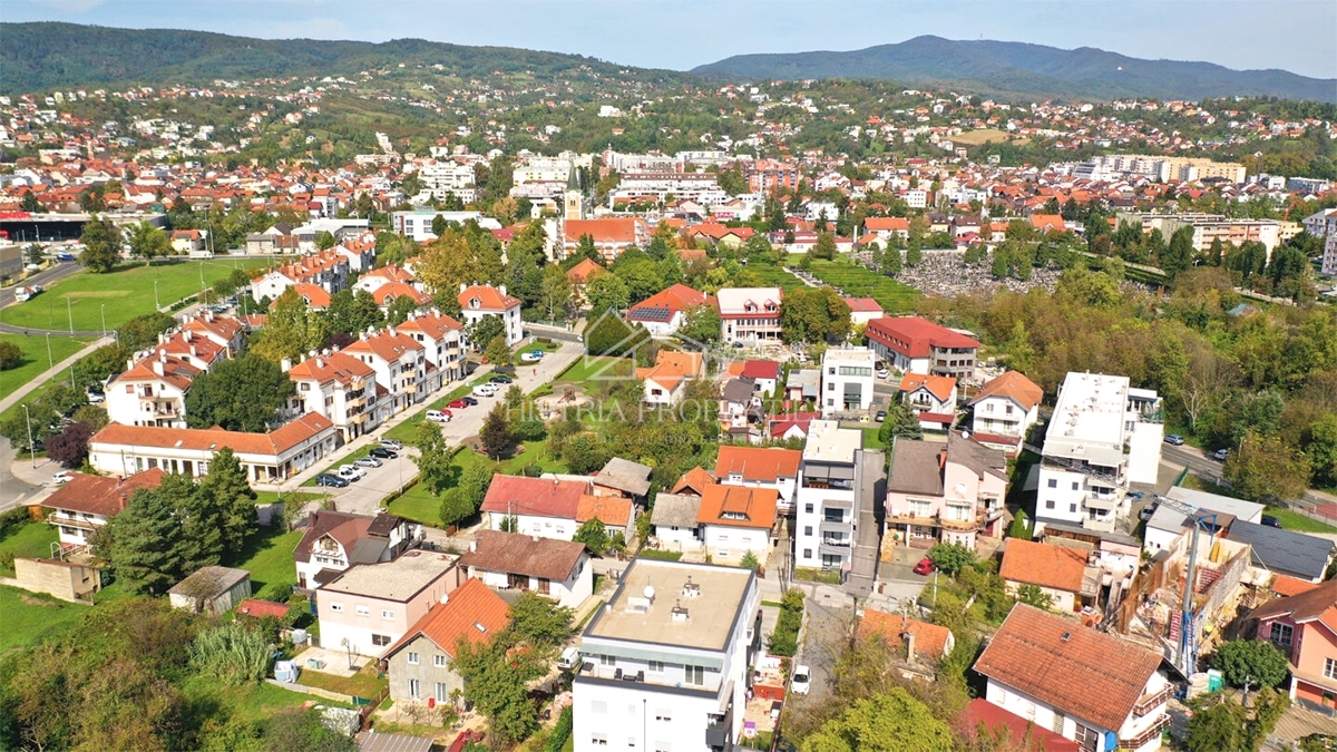 Terreno In vendita - GRAD ZAGREB ZAGREB