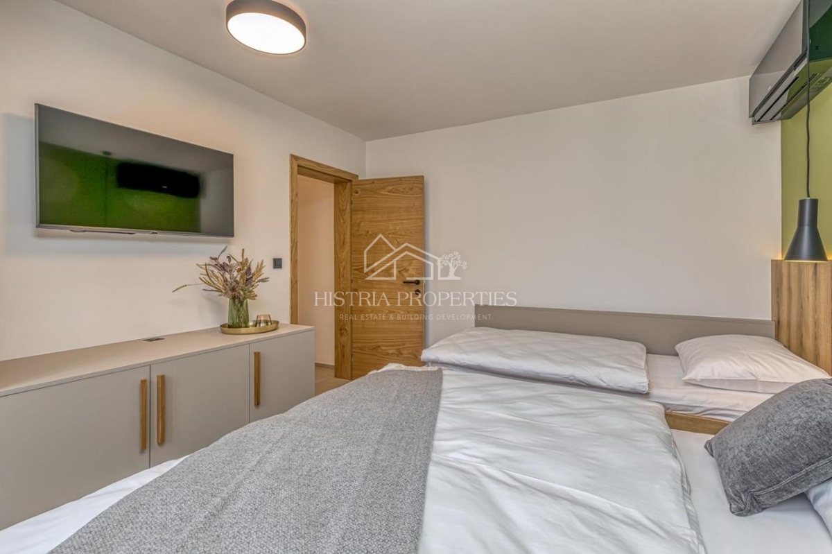 House For sale - ISTARSKA POREČ