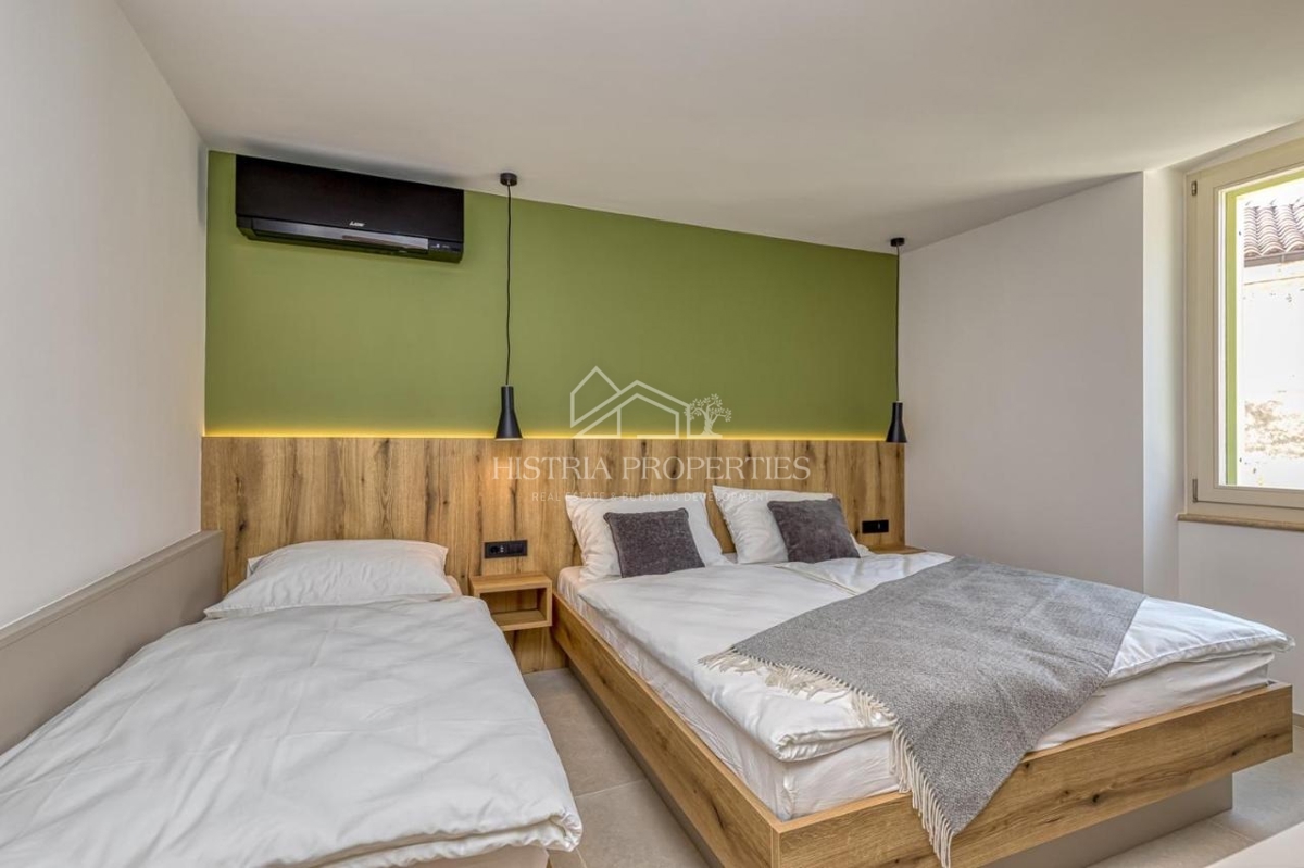 House For sale - ISTARSKA POREČ