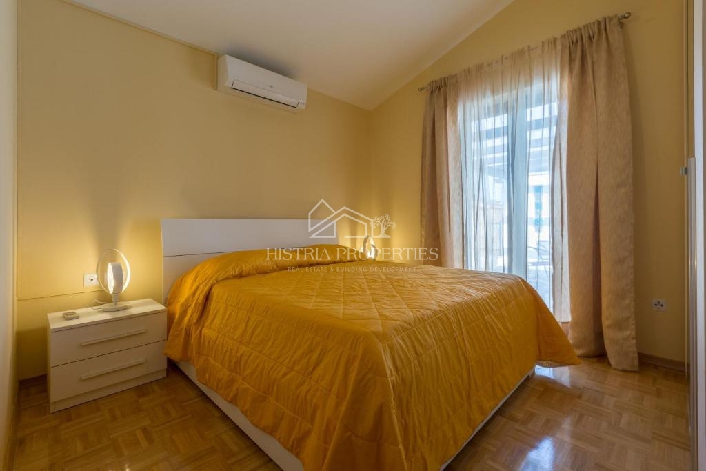 Kuća Na prodaju - ISTARSKA POREČ