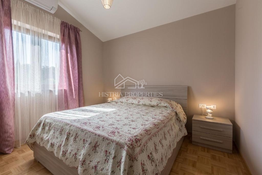 Kuća Na prodaju - ISTARSKA POREČ