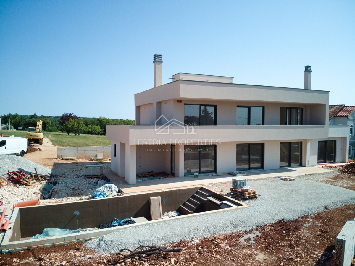 House For sale - Istarska Poreč - foto 1/12