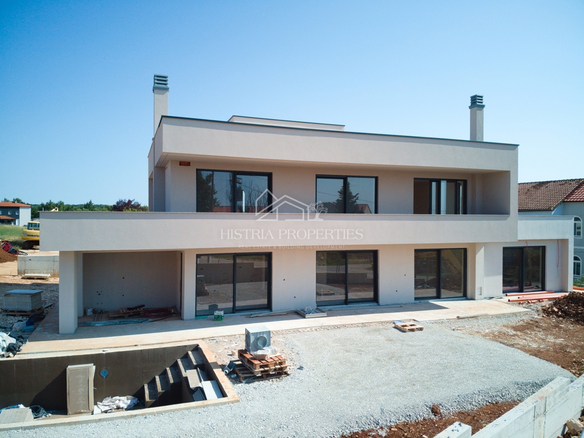 House For sale - Istarska Poreč - foto 2/12