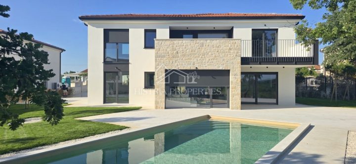 Dům na prodej 168 m² – Sveti Lovreč