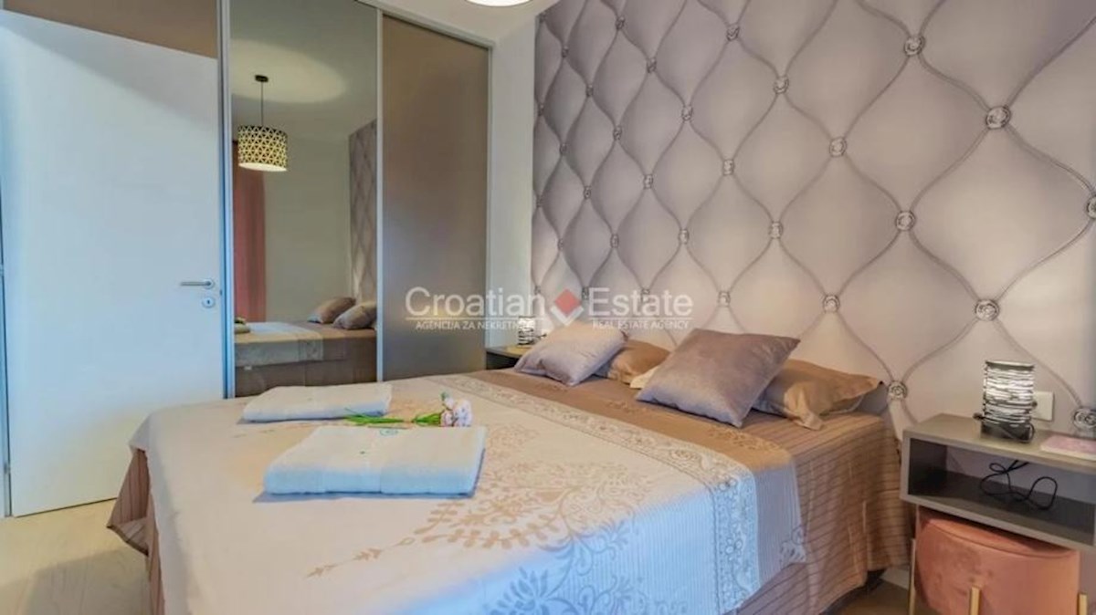 Apartment Zu verkaufen - SPLITSKO-DALMATINSKA SPLIT