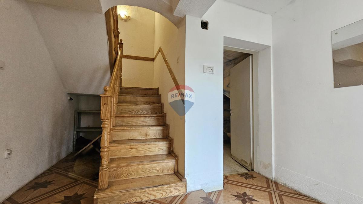 Hiša Na predaj - GRAD ZAGREB ZAGREB