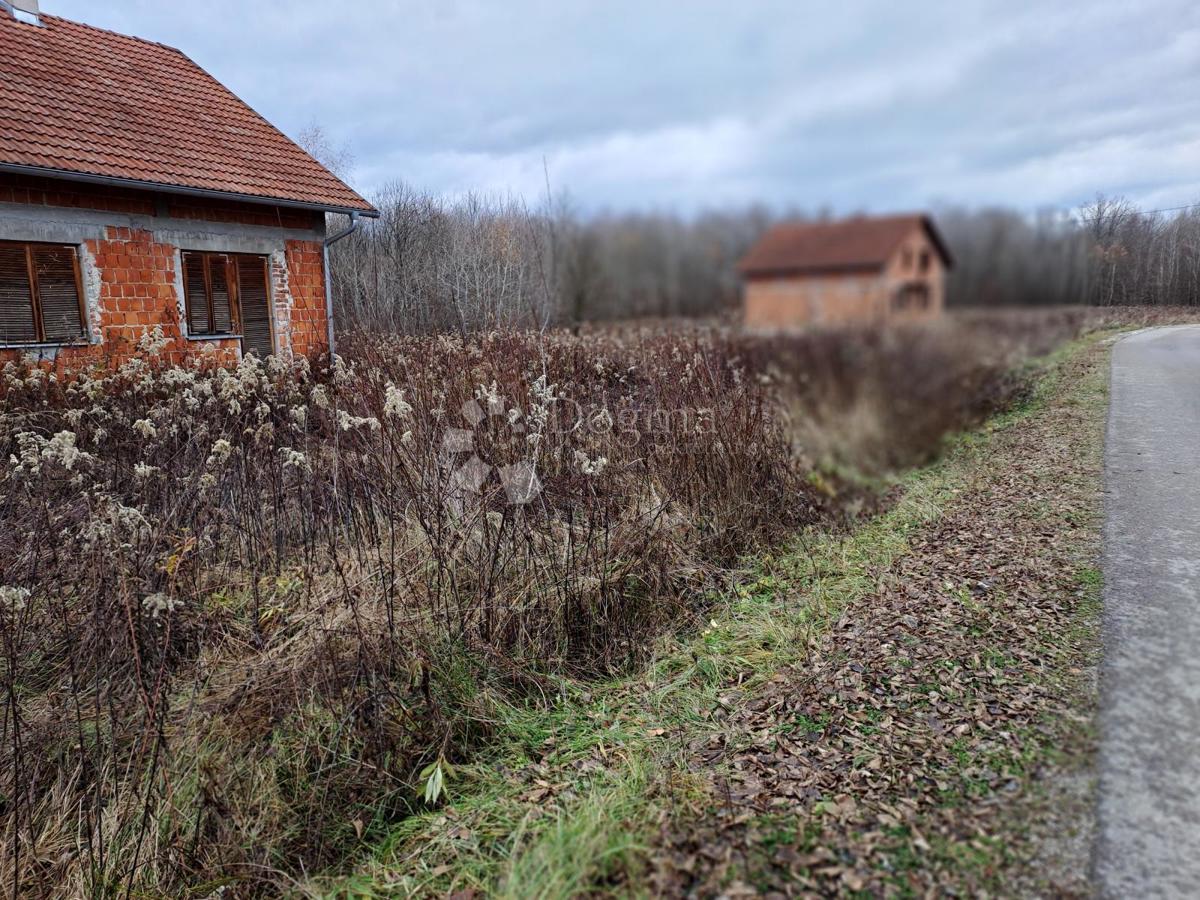 Kuća Na prodaju - SISAČKO-MOSLAVAČKA TOPUSKO