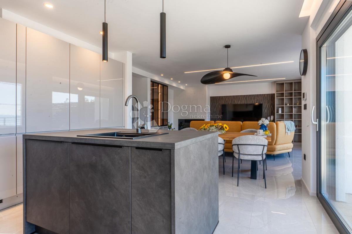 Apartment Zu verkaufen - PRIMORSKO-GORANSKA KOSTRENA
