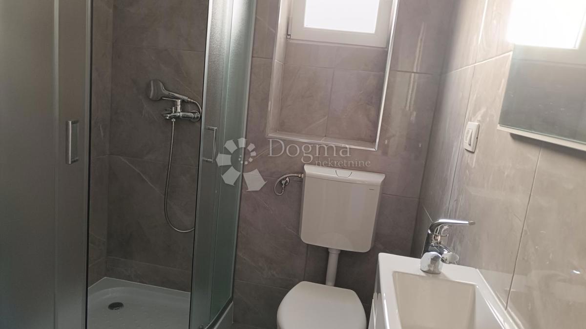Business premises For rent - PRIMORSKO-GORANSKA ČAVLE
