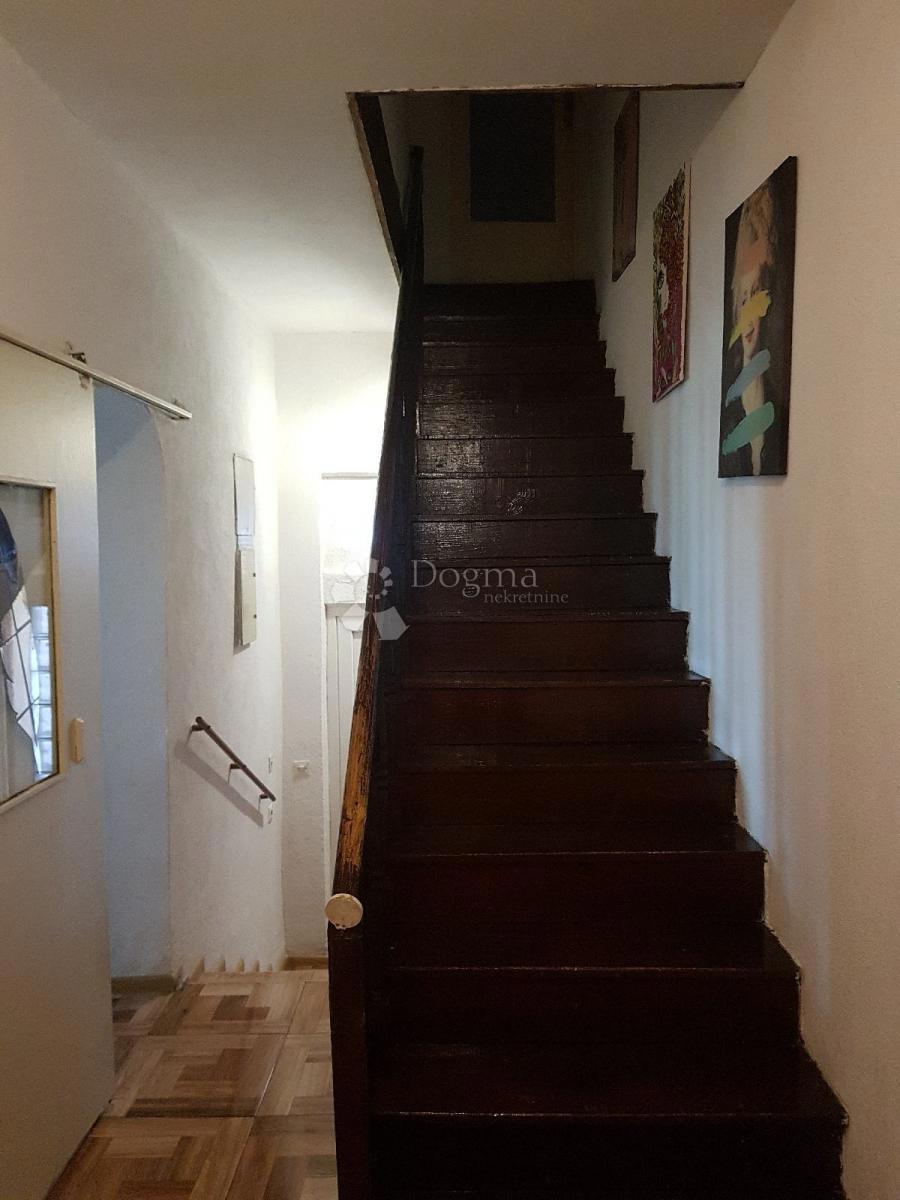 Casa In vendita - OSJEČKO-BARANJSKA OSIJEK