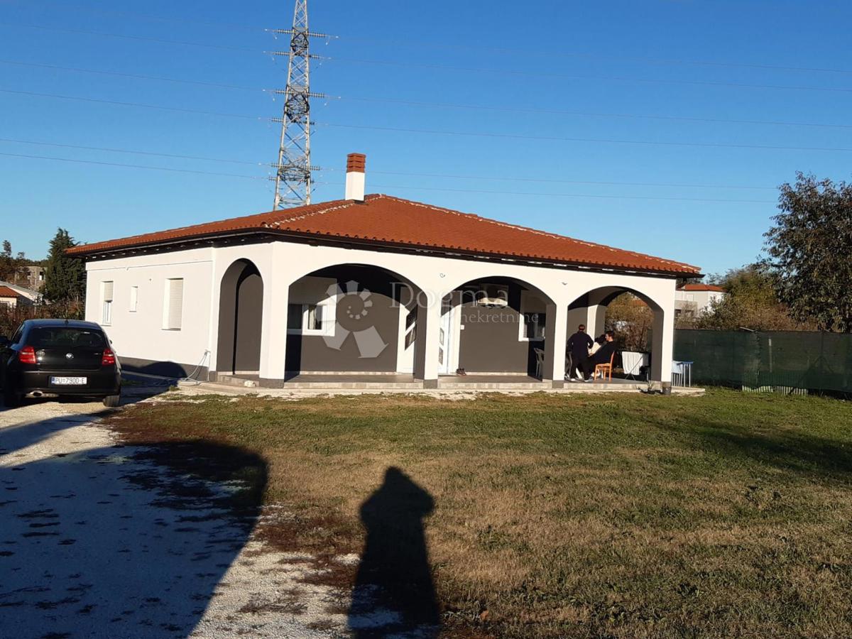 Haus Zu verkaufen - ISTARSKA PULA