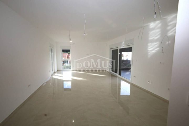 Appartamento In vendita - šibensko-kninska Vodice - foto 3/9