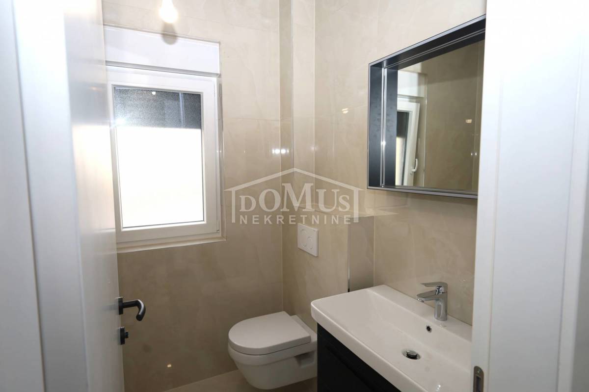 Flat For sale - ŠIBENSKO-KNINSKA VODICE