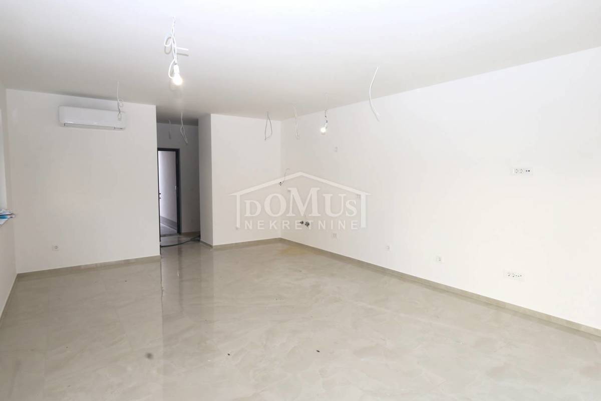 Flat For sale - šibensko-kninska Vodice - foto 5/14