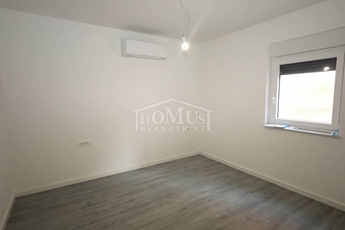 Flat For sale - ŠIBENSKO-KNINSKA VODICE