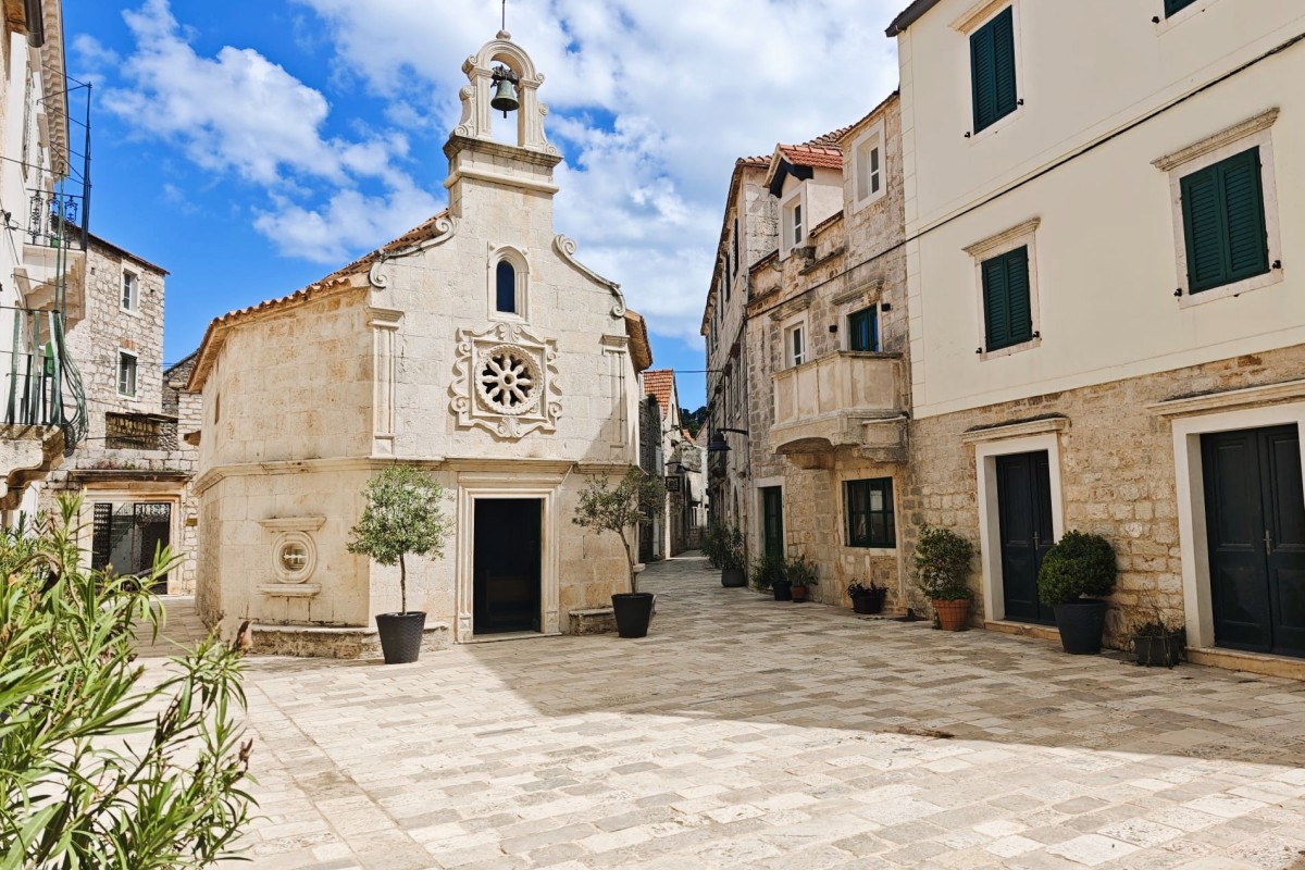 Appartamento In vendita - SPLITSKO-DALMATINSKA HVAR