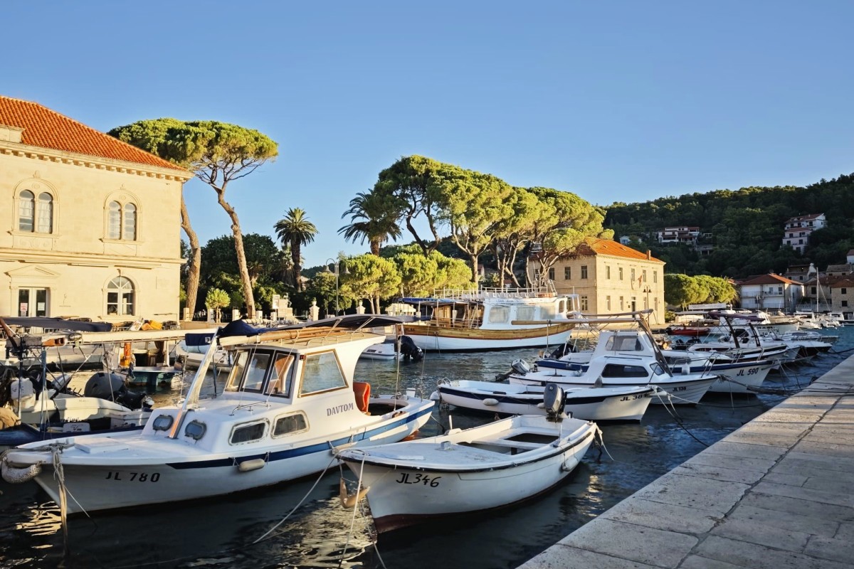 Appartamento In vendita - SPLITSKO-DALMATINSKA HVAR