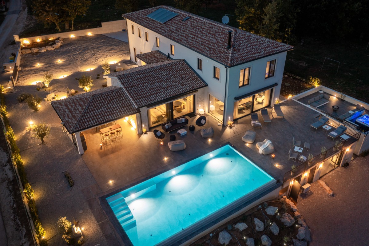 Kuća Na prodaju - ISTARSKA PAZIN