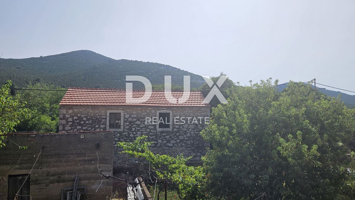 Kuća Na prodaju - ZADARSKA UGLJAN