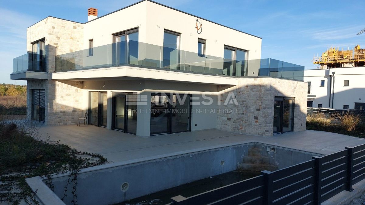Dům Na prodej - Istarska Tar-vabriga - foto 1/41