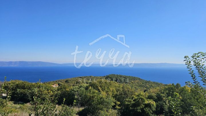 Land for sale 1348 m² – Labin