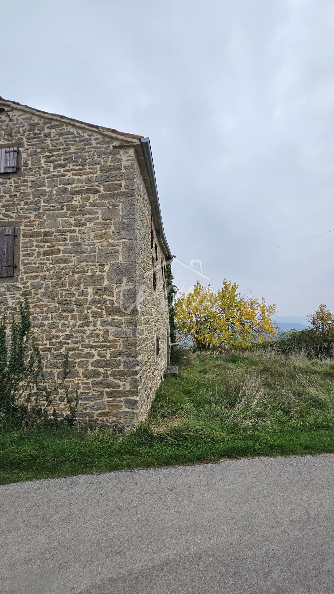Kuća Na prodaju - ISTARSKA BUJE