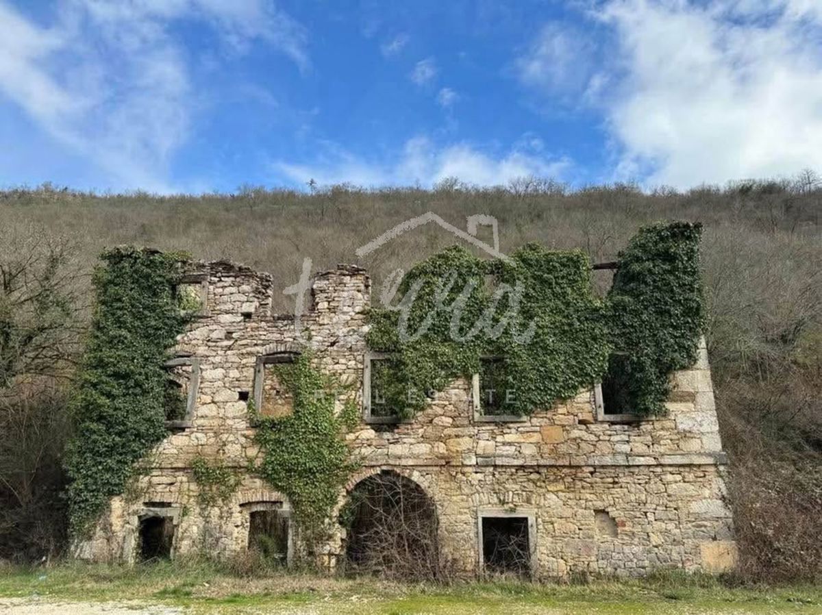 Dom Na sprzedaż - Istarska Buzet - foto 1/4