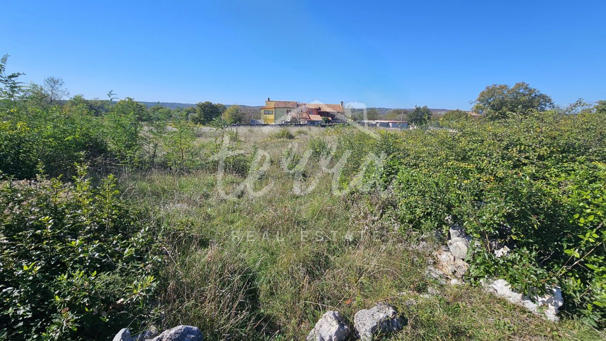Działka Na sprzedaż - Istarska Labin - foto 1/3