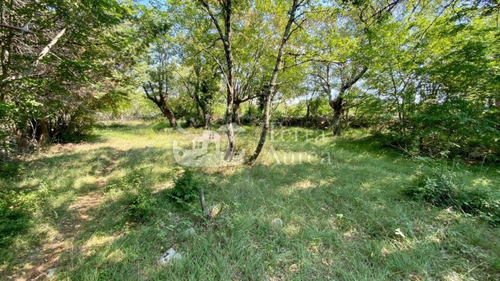 Terrain à vendre 920 m² – Krk