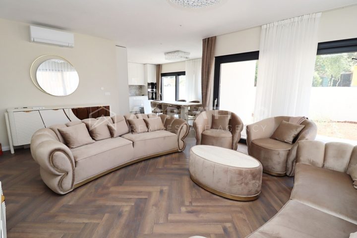 Apartmán na prenájom 119 m² – Rovinj