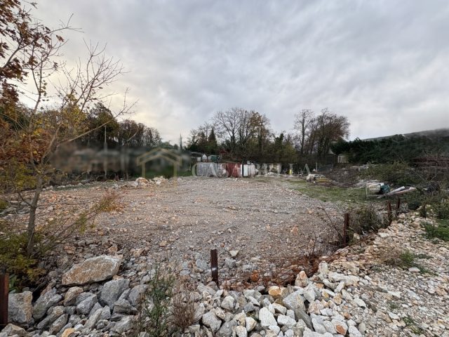 Grundstück zu verkaufen 860 m² – Viškovo