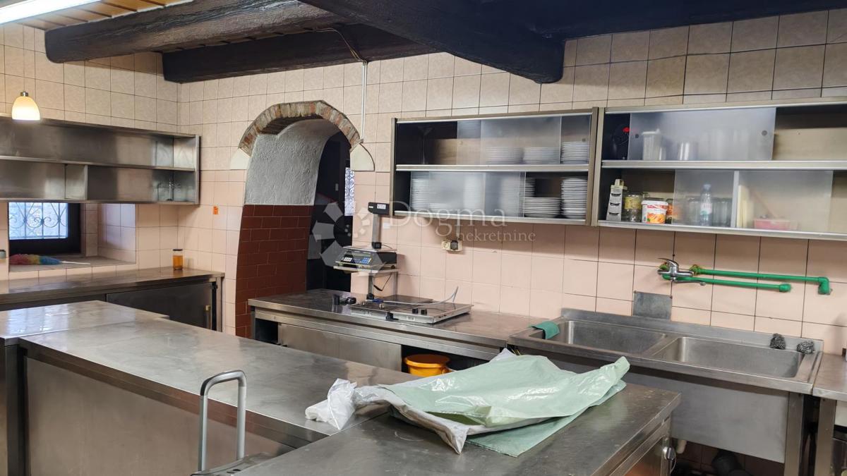 Gewerbefläche Zu vermieten - PRIMORSKO-GORANSKA BAKAR