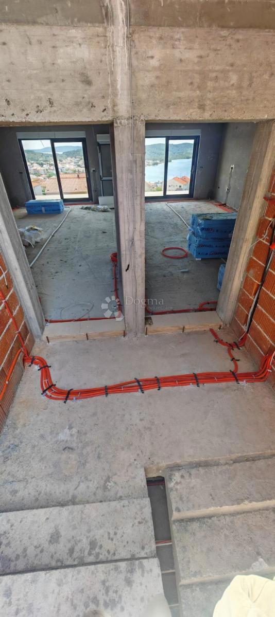 Apartment Zu verkaufen - SPLITSKO-DALMATINSKA ČIOVO