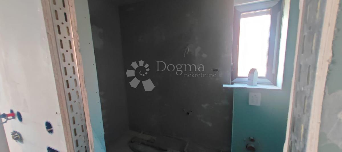 Apartment Zu verkaufen - SPLITSKO-DALMATINSKA ČIOVO