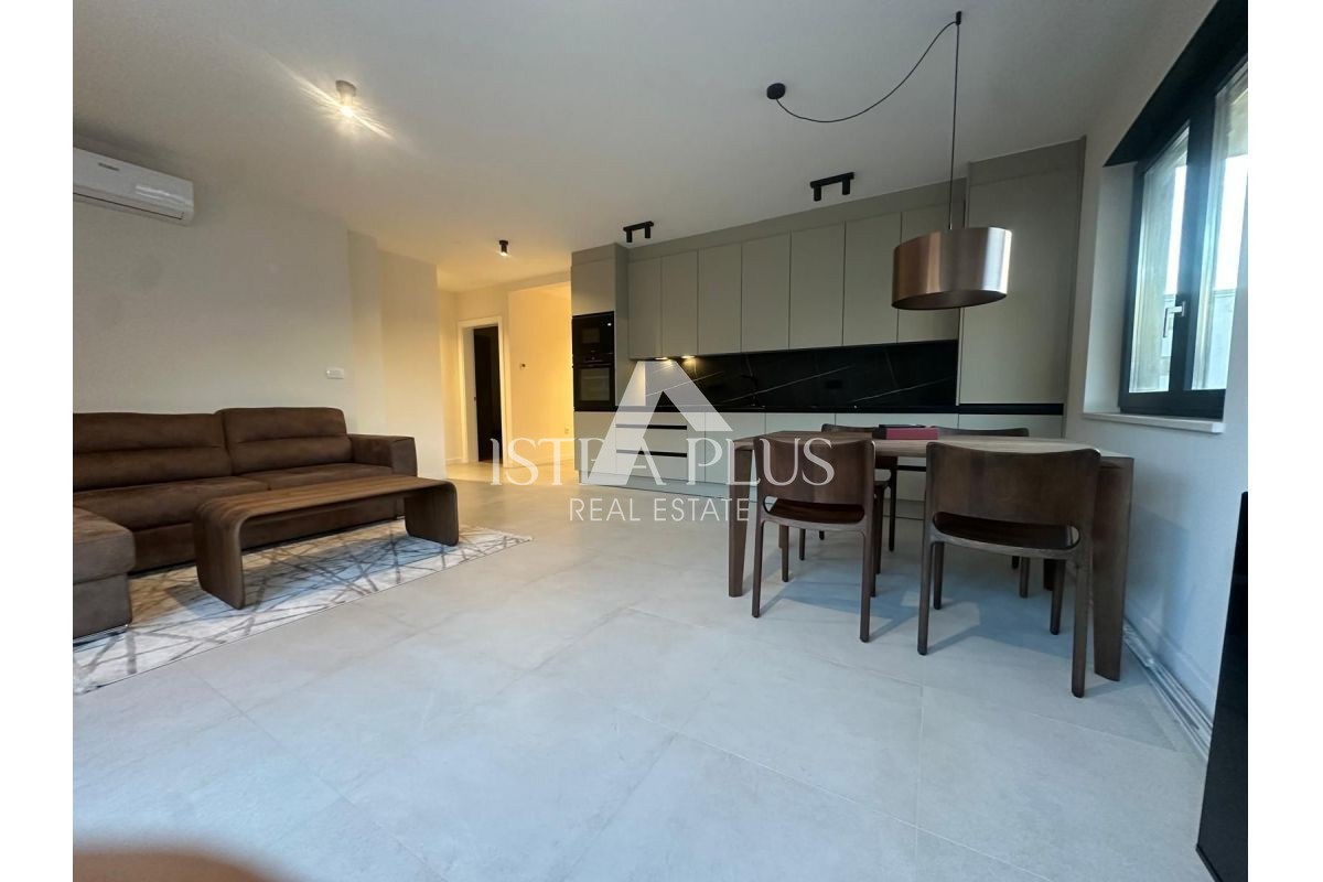 Appartamento In vendita - ISTARSKA POREČ