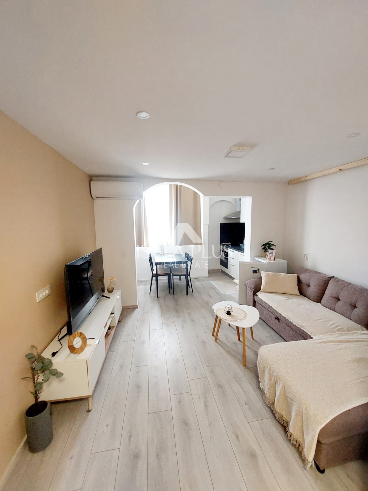 Apartma Na predaj - ISTARSKA POREČ
